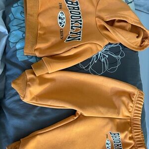 Baby boys 2 piece outfit. 3-6 month